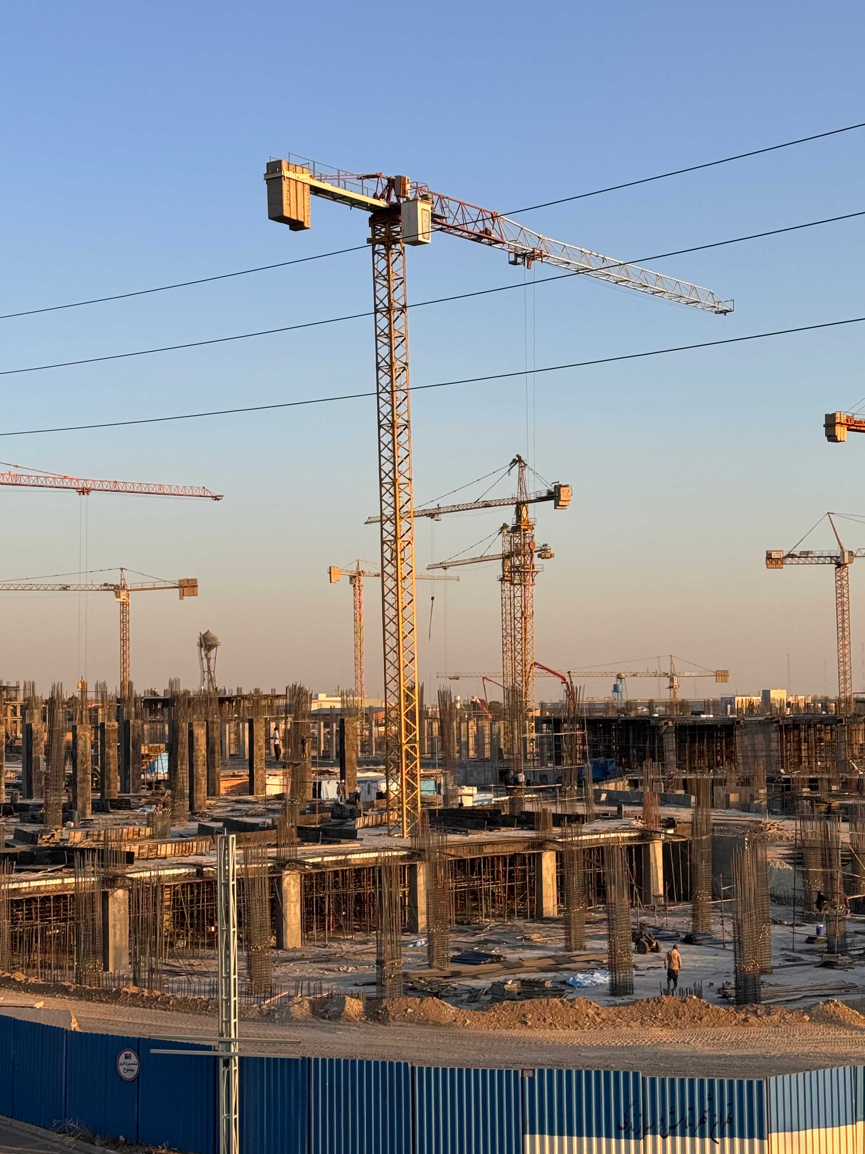 رونیکا پالاس تهرانسر حاج رحیم