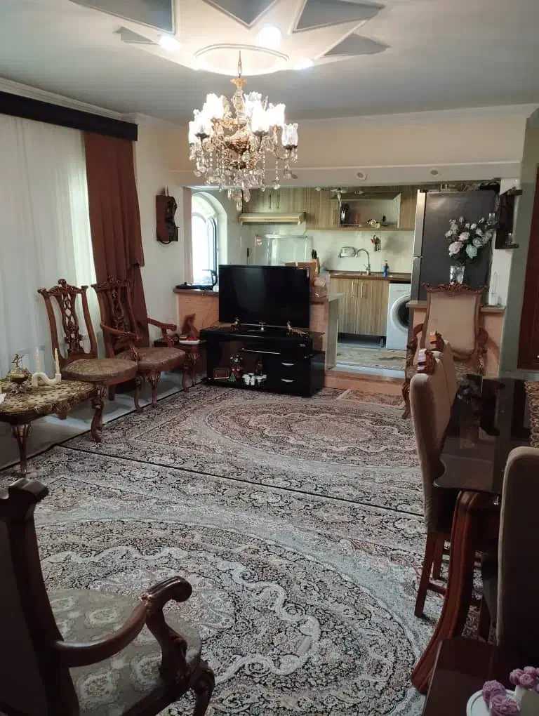 82متر شهرک شهید باقری موقعیت عالی