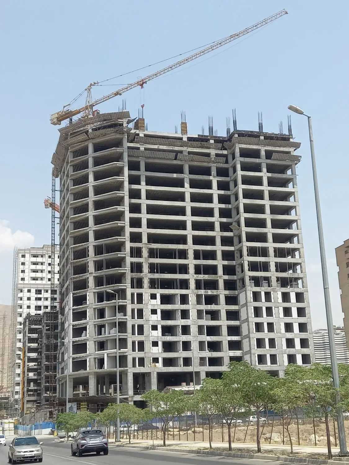 ۱۱۰ متری برج فراز خوش نقشه غرب دریاچه