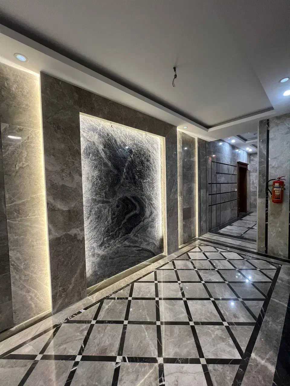 ۲۰۰ متر ، مجلل . کلید نخورده و نوساز