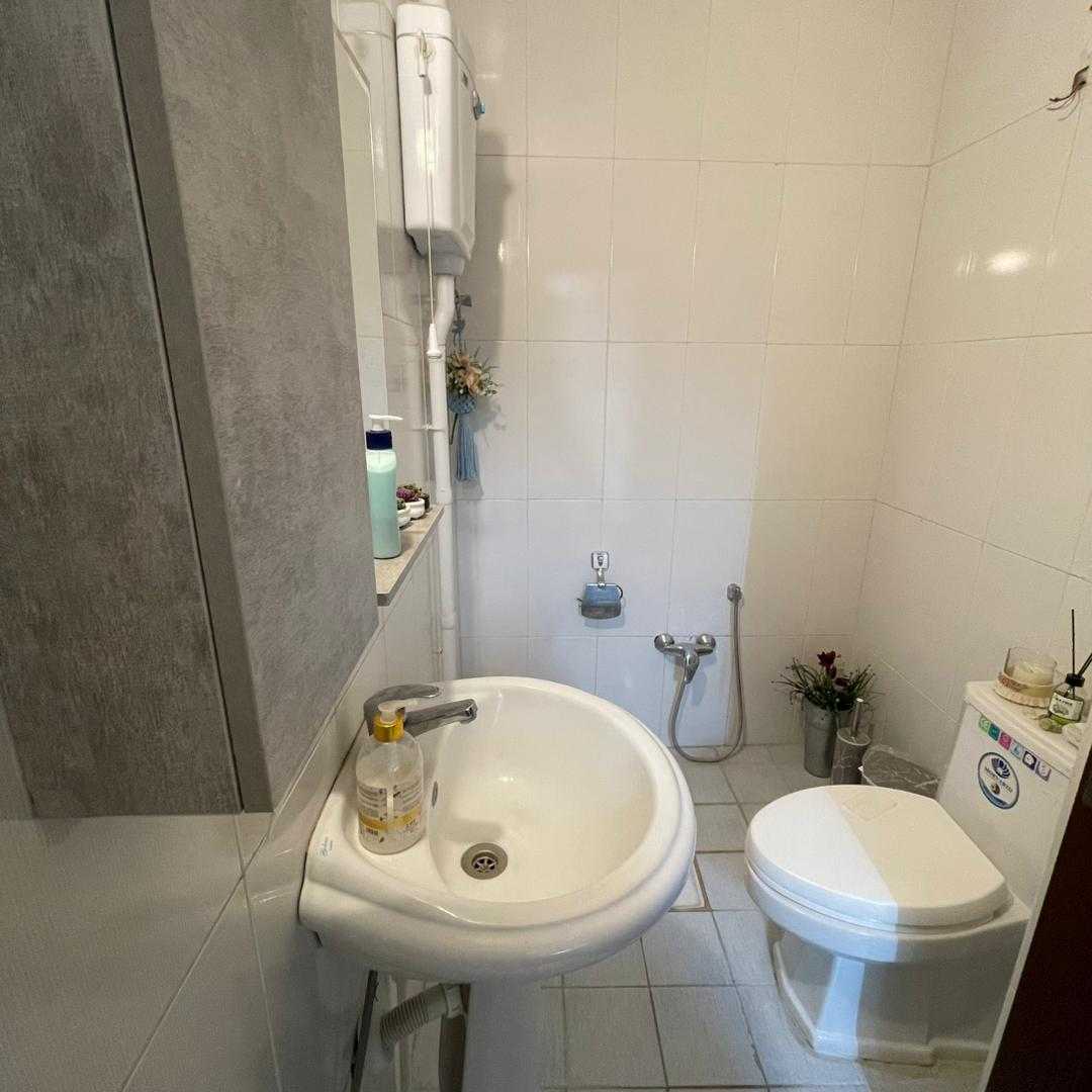 ۶۳ متر طبقه همکف بلوار اردستانی