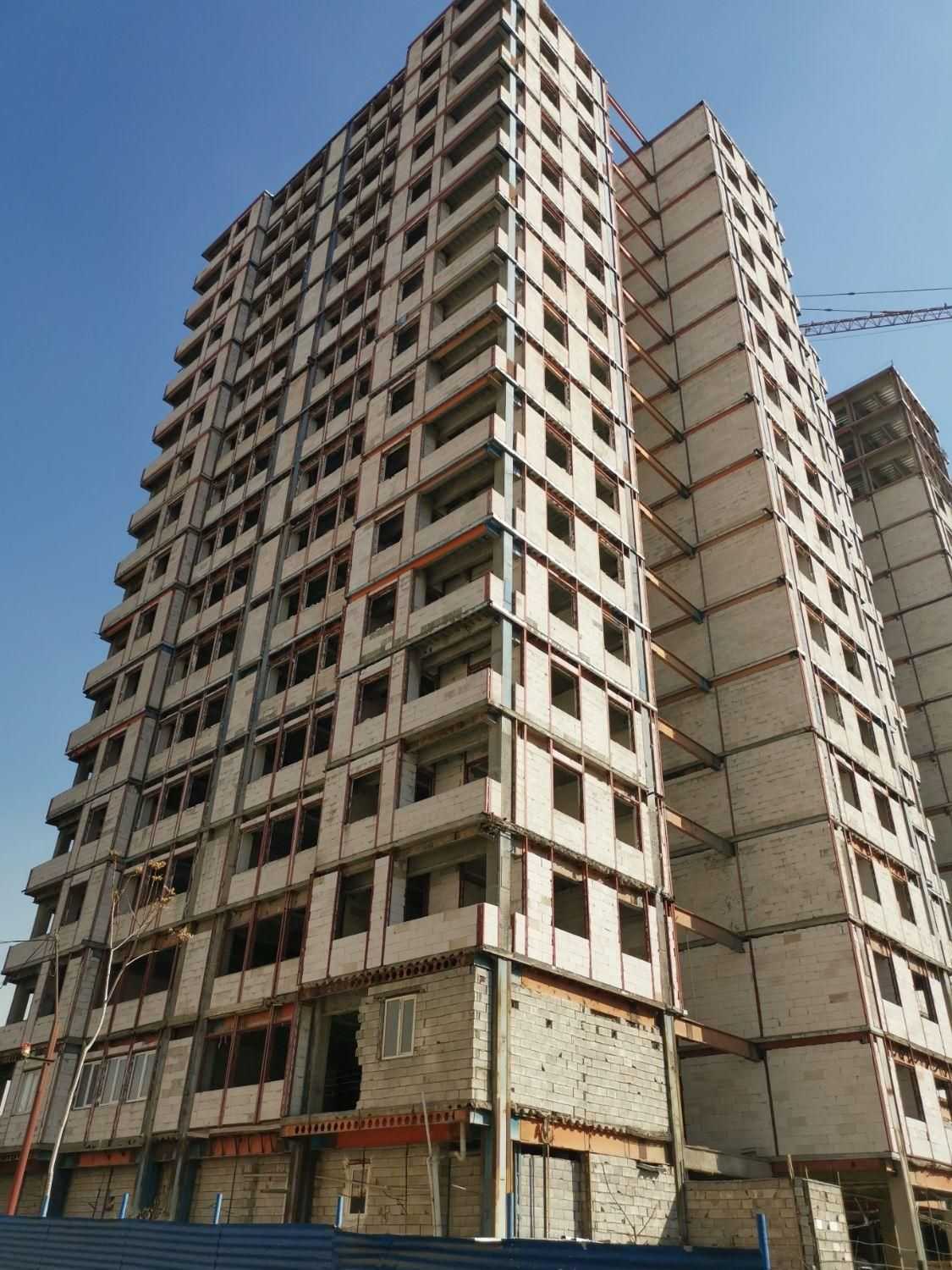 پیش فروش آپارتمان 120متری مشرف به دریاچه