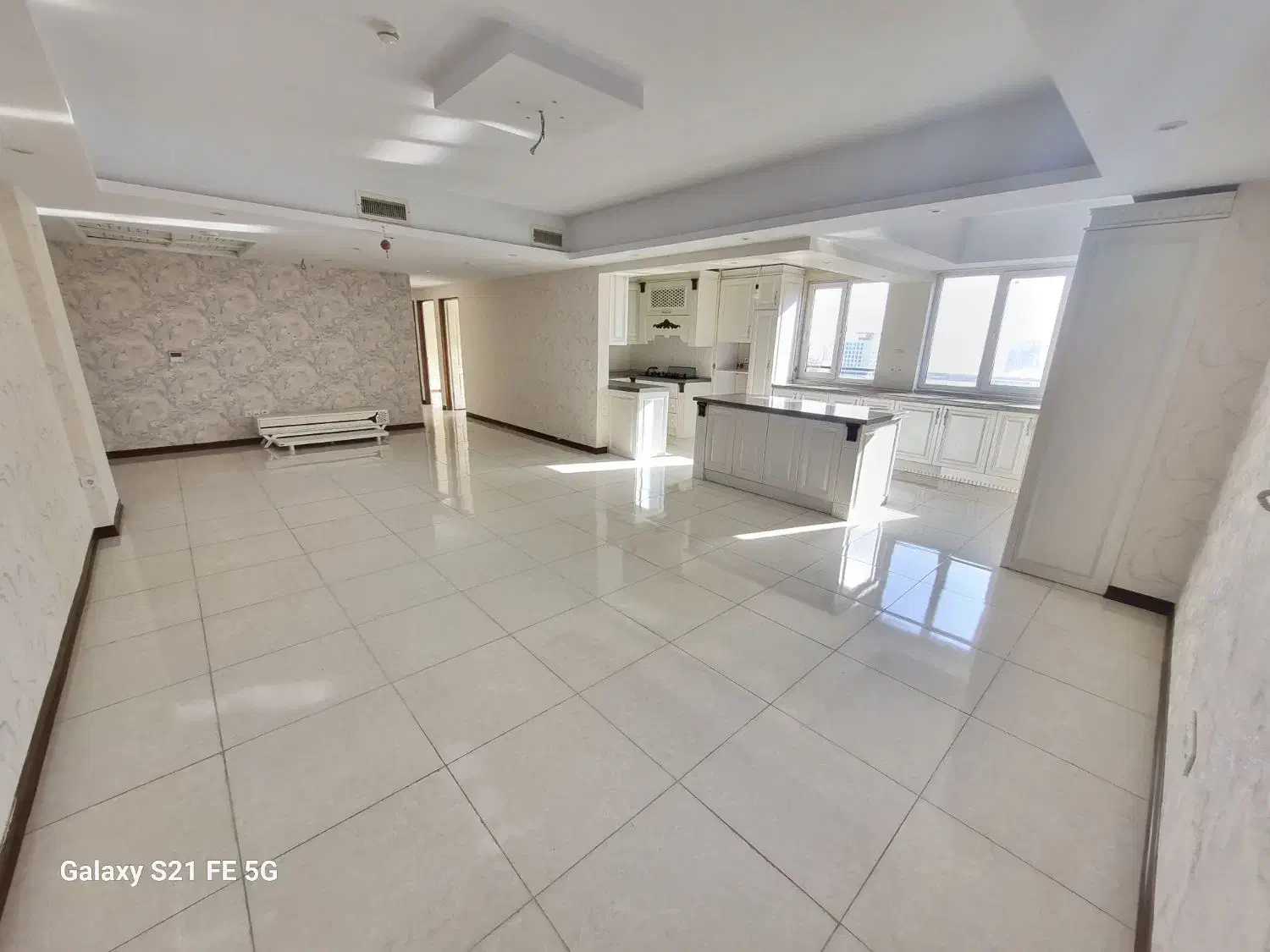 رهن و اجاره آپارتمان کوهک، شهرک گلستان ۳خواب