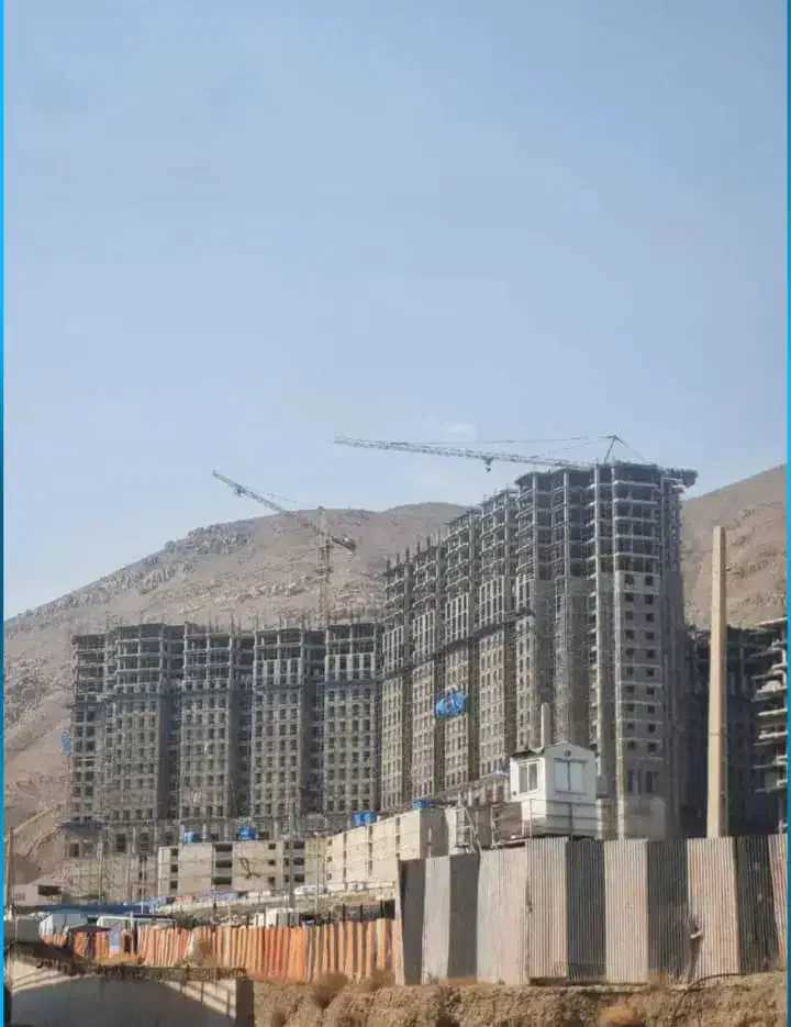 رونیکا پالاس آبشار منطقه ۲۲