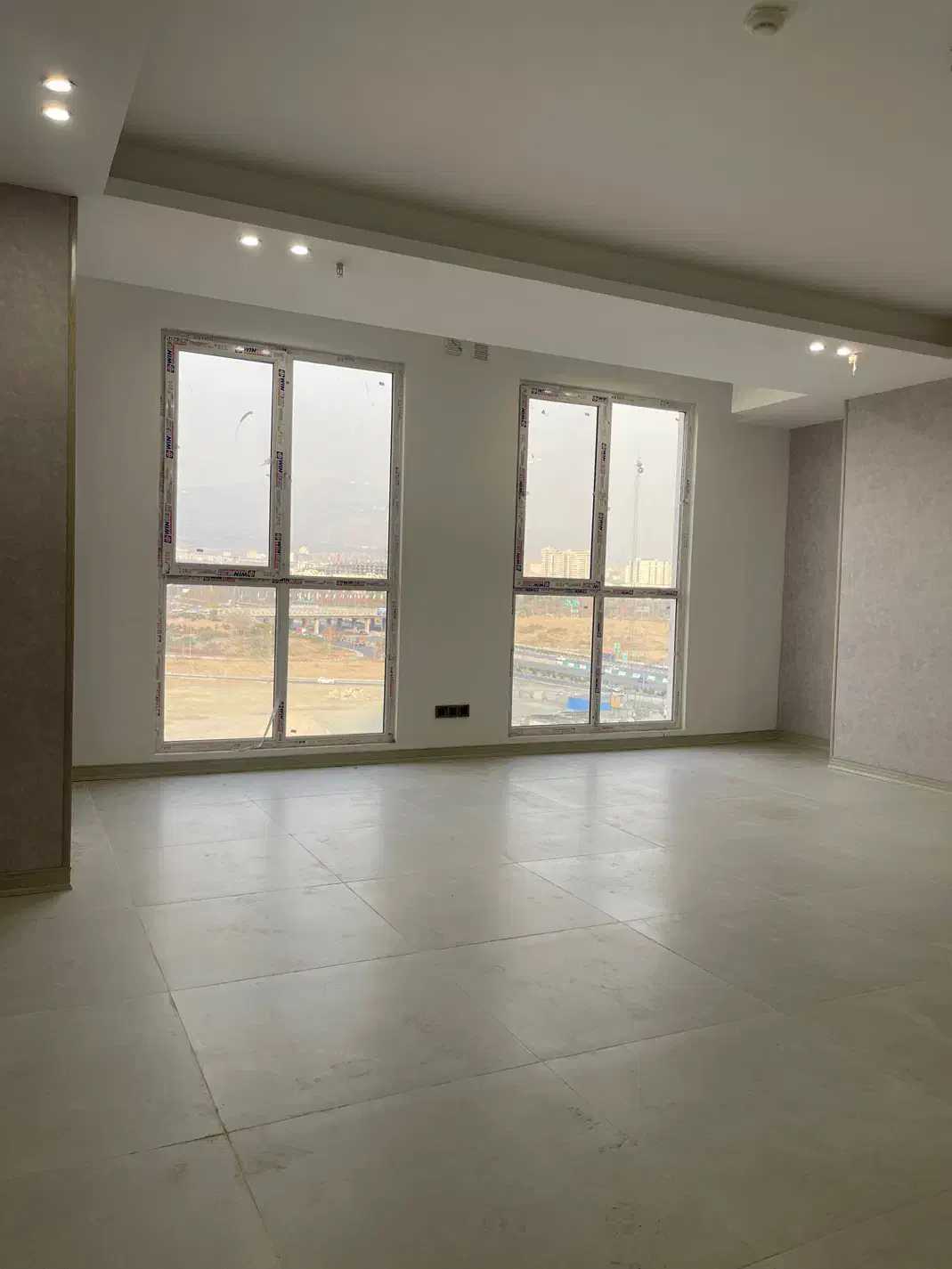 فروش رونیکا پالاس واحد ۱۱۰متری ویو کوهک سند تک برگ